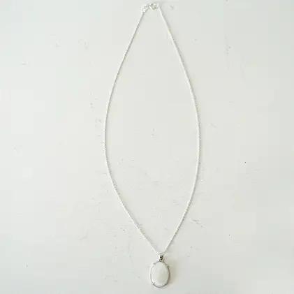 MOTHER OF PEARL ネックレス アクセサリー ハンドメイド 金属アレルギー対応素材