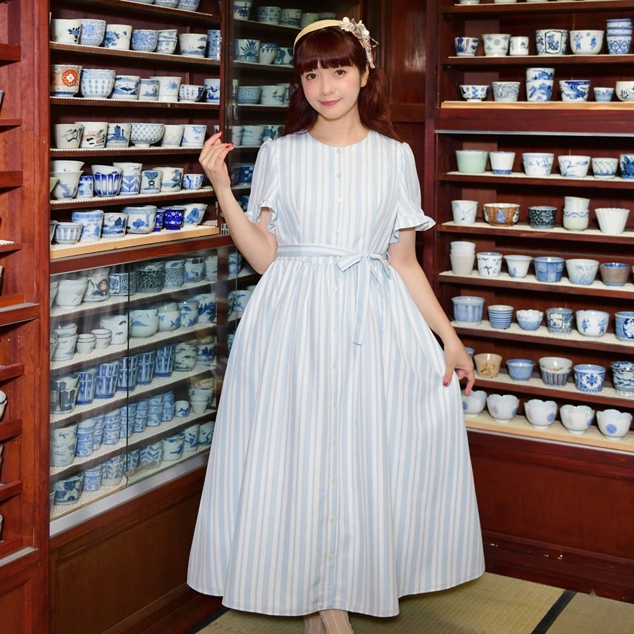 
            先行予約 アトリエ小町　ワンピース （renka ep2）ストライプ・サックス  フリーサイズ　青木美沙子さんコラボ [服 ロリータ ロリータファッション スイートロリータ 可愛い レディース 姫 お姫様 ストライプ ]
          