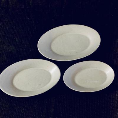 ふるさと納税 鹿追町 『鹿追焼』白釉楕円皿3枚組セット |  | 01