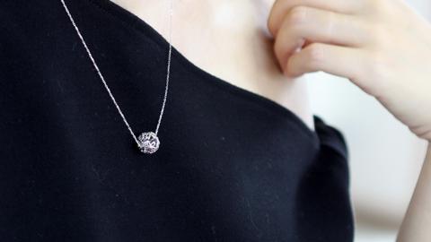 桜の透かしカゴペンダント＆ネックレス ペンダン ネックレス アクセサリー ジュエリー ジュエリーマーノ 桜川市[AH013sa]