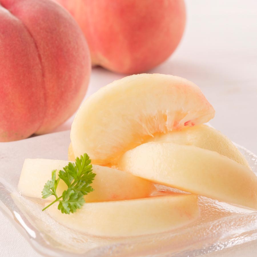 飛騨桃「あかつき」特秀品1.8kg 甘くジューシーな果肉、大玉の桃