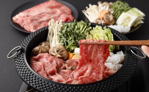 【全12回定期便】長崎和牛 肩ロース スライス 計8.4kg (700g×12回) ／ 和牛 国産 お肉 肉 牛肉 和牛 すき焼き しゃぶしゃぶ 肉のマルシン 長崎県 長崎市