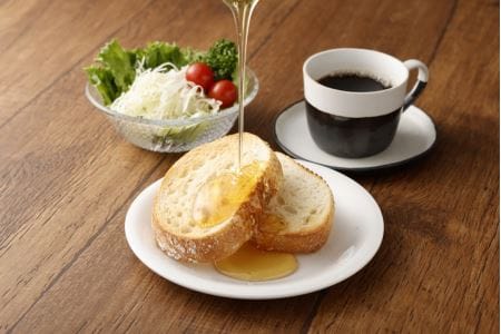最高級で希少！純粋百花蜂蜜★ニホンミツバチのはちみつ（約450ｇ）国産　非加熱　日本蜜蜂