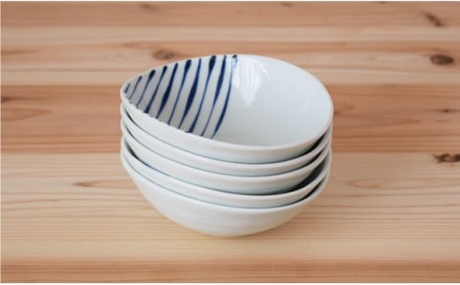 PB10 【波佐見焼】染付変形小鉢5個セット【團陶器】-5