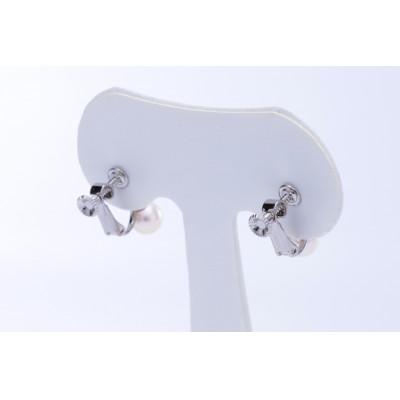 ふるさと納税 鳥羽市 あこや真珠イヤリング(50-72) |  | 01