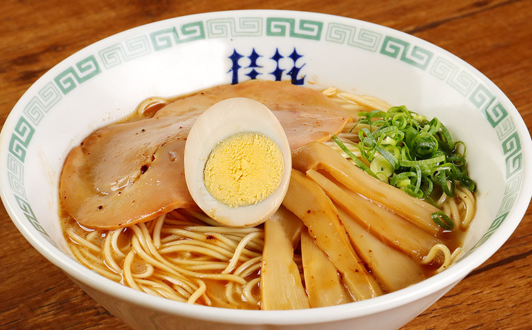 桂花 ラーメン 48食入 豚骨 鶏ガラ スープ マー油 ストレート麺