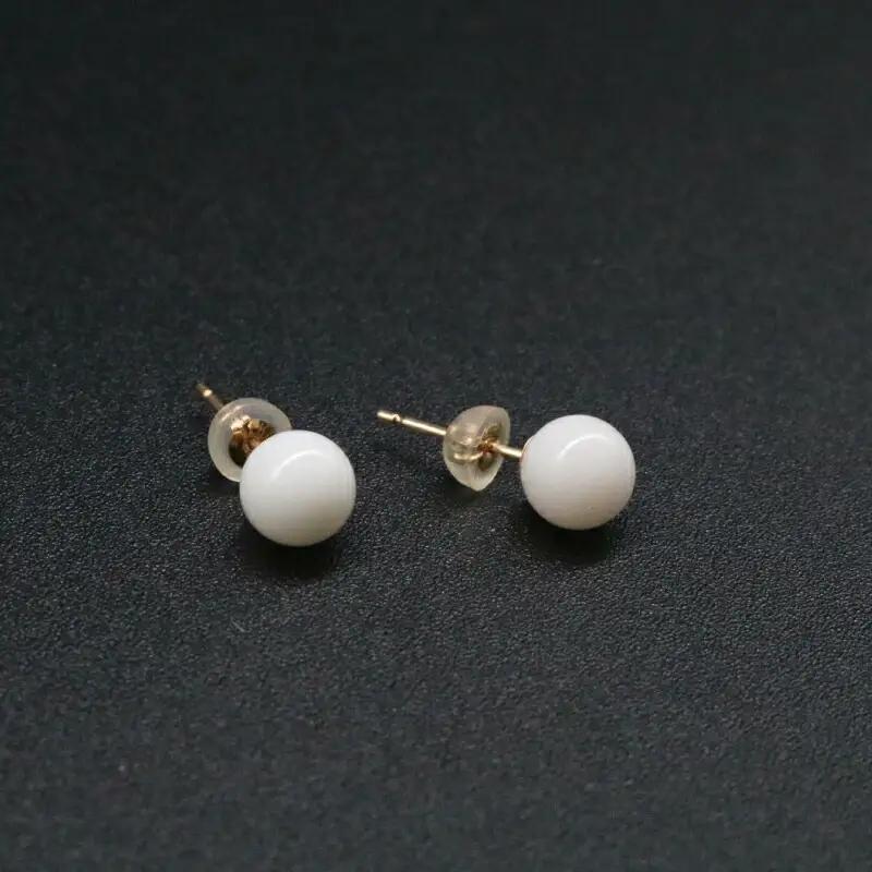 【サンゴ】白サンゴピアス