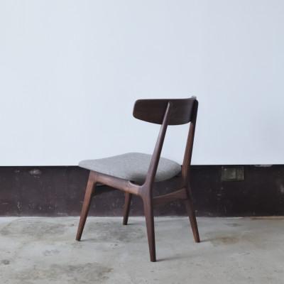 ふるさと納税 小野市 ダイニングチェア　01　ウォールナット　グレー |  | 03
