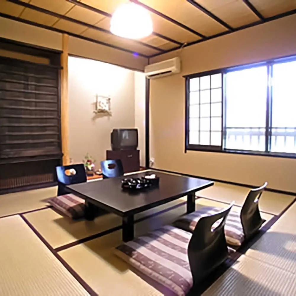 「旅の宿さつき」宿泊補助券10，000円分　日田市 / 有限会社さつき観光開発 宿泊券 旅行 体験[ARFW001]