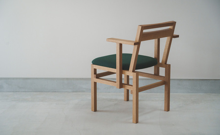 SD01 / Yoh Arm Chair | 家具 インテリア 椅子 イス チェア ダイニングチェア ハーフアーム コンパクト おしゃれ 小野市 レッド