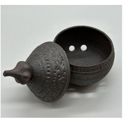 ふるさと納税 青森県 縄文文様ガーリックポット(小・濃茶) |  | 02