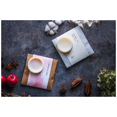 
＜青森の素材、リンゴ果実エキスとリンゴ心皮を配合＞雪の泡せっけん洗顔用(55g)と全身用(50g)【1234172】
