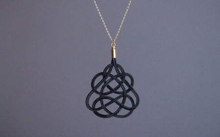 ネックレス クロガネモチ 草木染め| ネックレス アクセサリー ゆのわ