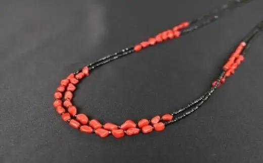 赤珊瑚とブラックスピネルの2連ネックレス アクセサリー ネックレス ジュエリー 珊瑚 kn125