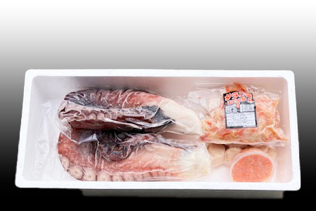 [12月21日決済分まで年内配送]ほたて貝柱・たこ足・タラバガニむき身・いくらセット D-36053