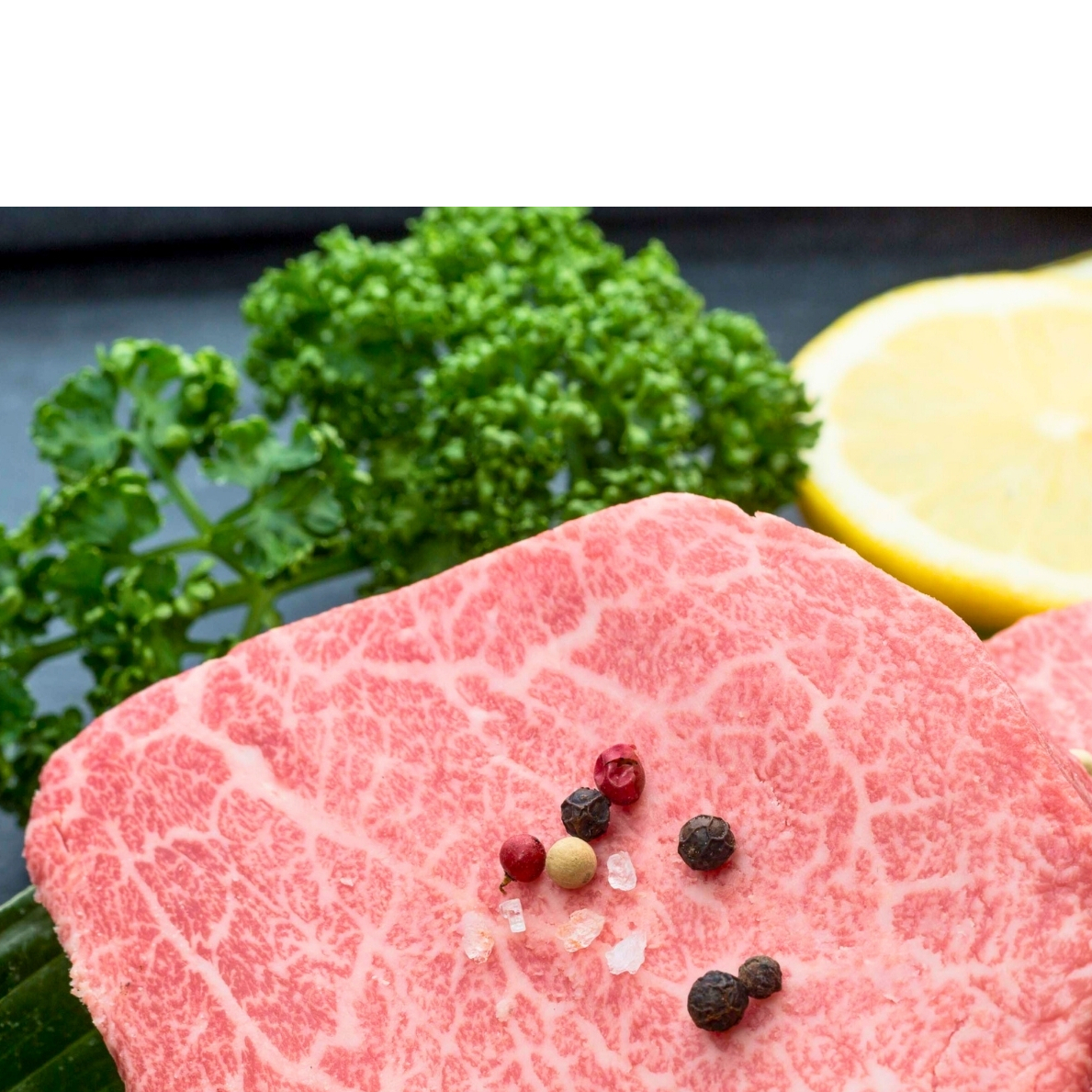 【最高級ランクの佐賀牛をひと口サイズで食べやすく！】佐賀牛 サイコロヒレステーキ 360g 期間限定返礼品【有田まちづくり公社】黒毛和牛 国産 和牛 牛肉 ヒレ サイコロステーキ 希少部位 18000