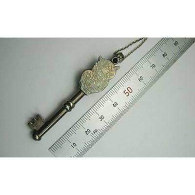 ふるさと納税 館山市 銀の笛　鍵だけど笛　フクロウ　キーペンダント　ホイッスル　owl 梟　チェーン付き　シルバー |  | 03