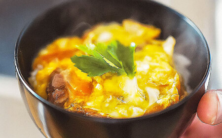 【全3回定期便】【冷凍】合鴨親子丼の素・合鴨テリヤキ丼の素 各6 計12パックセット　滋賀県長浜市/株式会社 一湖房[AQCB024]