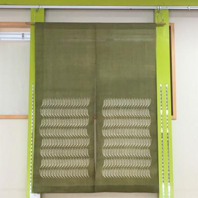 ふるさと納税 豊見城市 《ウージ染め》麻100%のれん若草色〜ざわわ〜