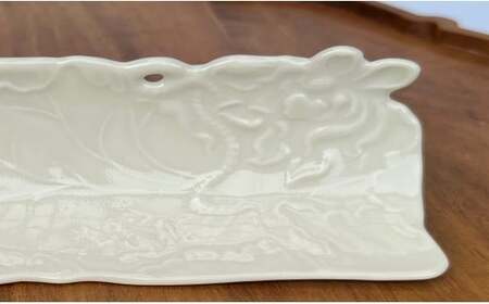 有田焼 定窯風睡蓮彫 茶則 四足長皿 2枚 セット【有田焼 花伝作】食器 器 うつわ お茶 和皿 お茶道具 小物入れ アクセサリー入れ インテリア 睡蓮 スイレン 22000円 A22-5