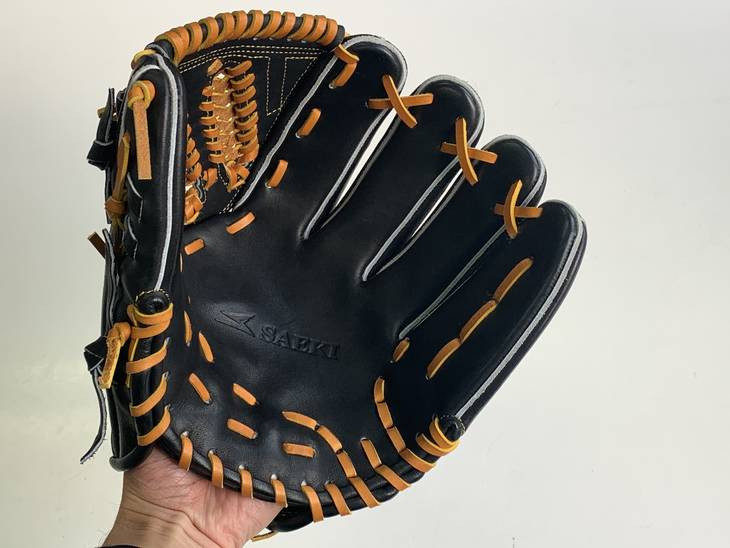 野球グローブ　内野手用【軟式・品番150】