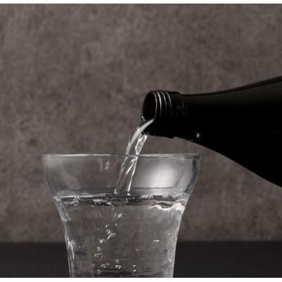 ふるさと納税 天城町 徳之島 天城町 黒糖焼酎 黒奄美 900ml×2本 計1.8L セット 瓶 焼酎 お酒 |  | 03