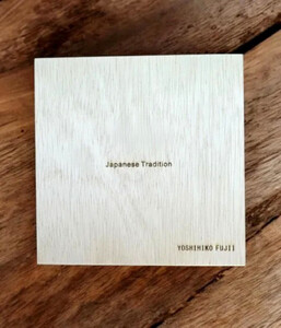 丸小皿  桜 純白（墨桜） ［NF274］