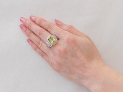 【一点もの】Pt900　スフェーン（4.86ct）ダイヤモンドリング　K53　K06094-H