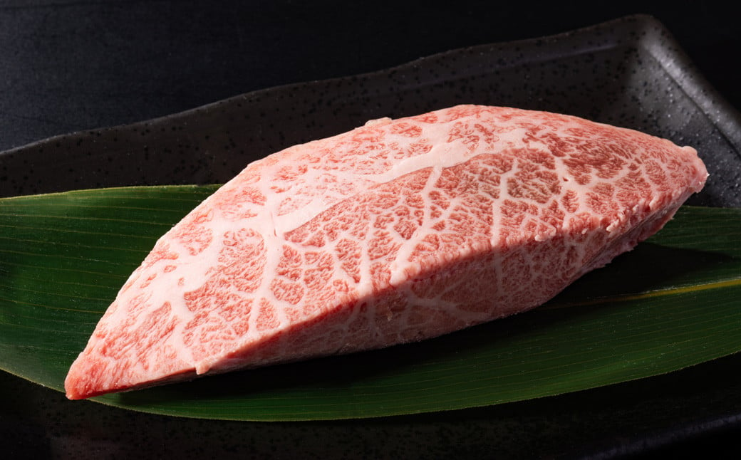 
【厳選希少部位】【A4～A5】博多和牛 ミスジステーキ 約300g （100g×3パック）お肉 肉 牛肉 和牛 ステーキ ミスジ
