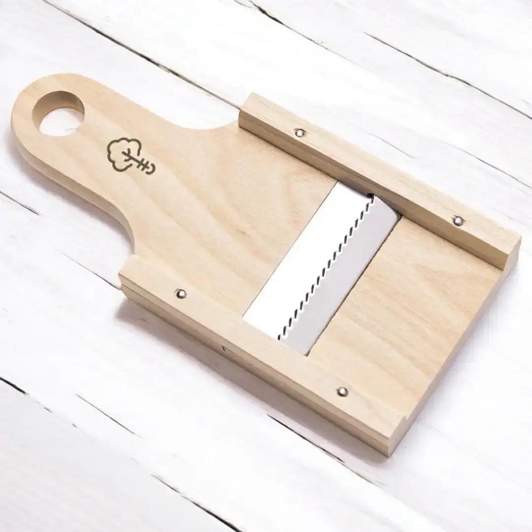 千切りスライスと木柄ピーラー 皮むき 時短 調理器具 キッチン用品 キッチンツール 燕三条製 [小柳産業]【012S096】