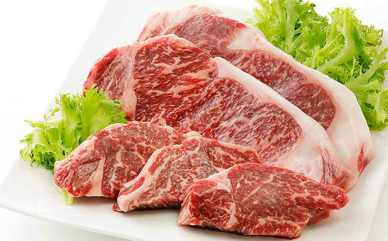 十勝ハーブ牛 サーロイン ヒレ ステーキ セット 計700g 北海道産 牛肉 赤身 国産 フィレ 旨味を逃さないスキンパック包装 キャンプ アウトドア バーベキュー BBQ