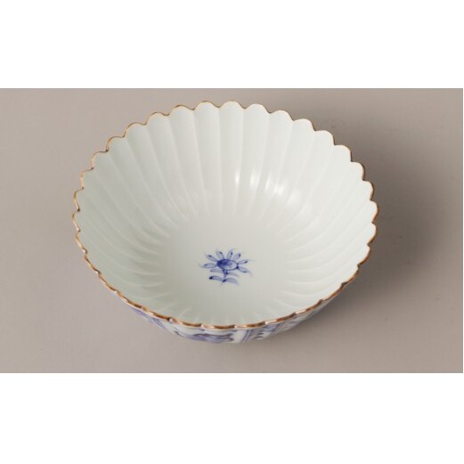 有田焼 芙蓉紋 菊割 中ボウル【鷹巣瑞光堂】食器 器 うつわ 鉢 盛鉢 ボウル サラダボウル 染付 手描き 35000円 A35-686_イメージ4
