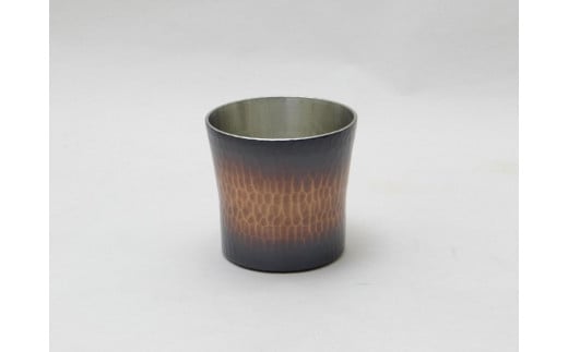 
純銅手打ち鎚目ぐい呑み 赤茶被仕上 100ml
