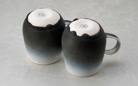 【波佐見焼】マグカップ ワイン型 グラデーション ブラック ペア【長十郎窯】[AE113]