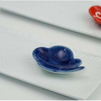 有田焼 白磁長角皿と筋斗雲豆皿セット(長角皿×2個・雲豆皿×2個) 深海三龍堂 長皿 角皿 筋斗雲 和食器 食器 おしゃれ 白い皿 白い食器 A25-374_イメージ2