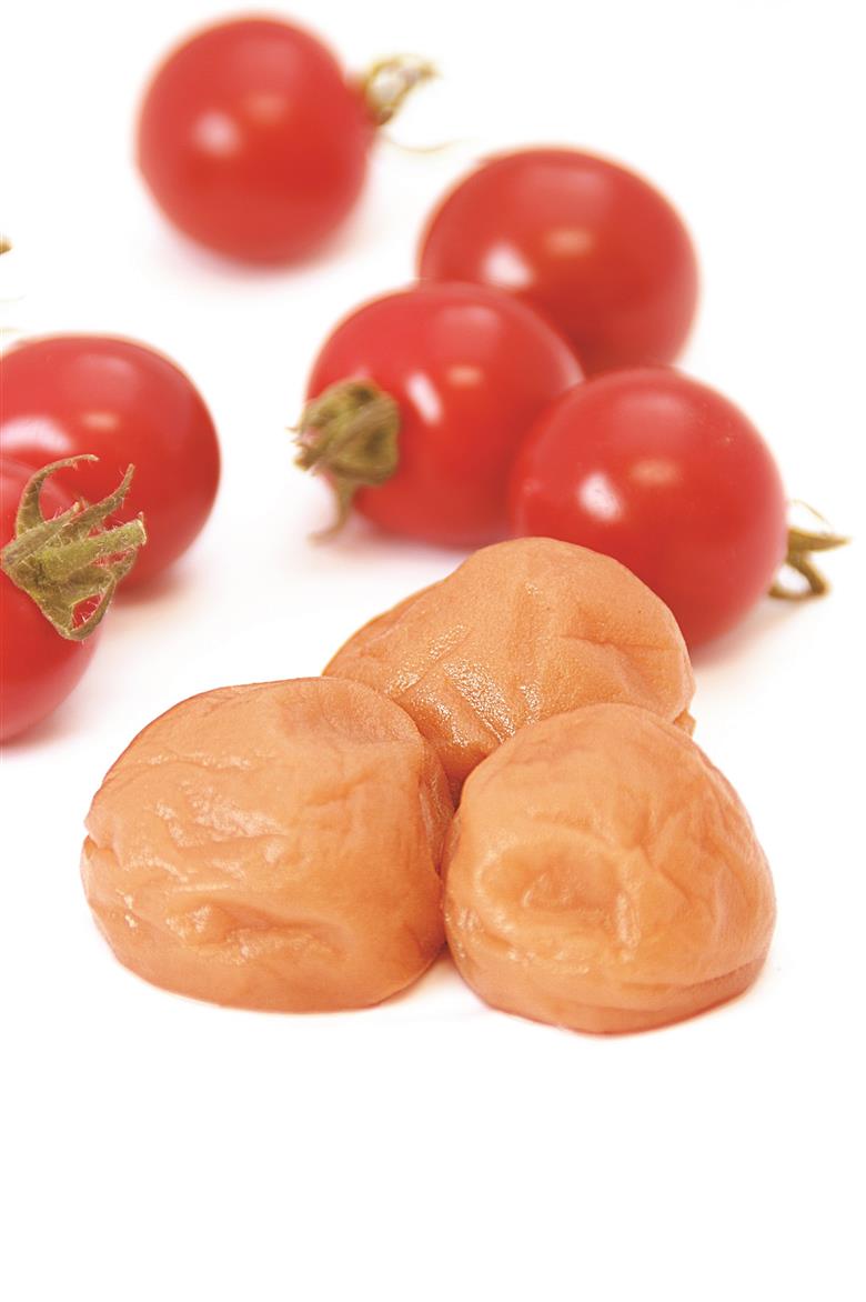 M072　ｔｏｍａｔｏ－ｕｍｅ　７００ｇ