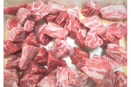 【4等級以上】近江牛角切り カレー・シチュー用【500ｇ】【AG10SM】