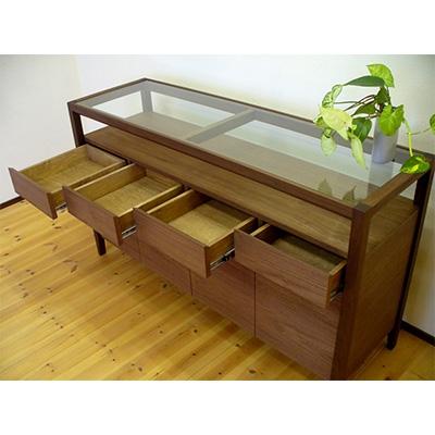 ふるさと納税 大川市 ウォールナット材のガラストップリビングボード 幅140cm　ウォールナット材・オイルフィニッシュ |  | 02