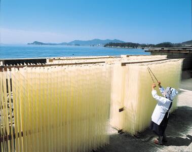 小豆島 手延素麺「島の光 黒帯・古(ひね)物」 4kg(50g×約80束)