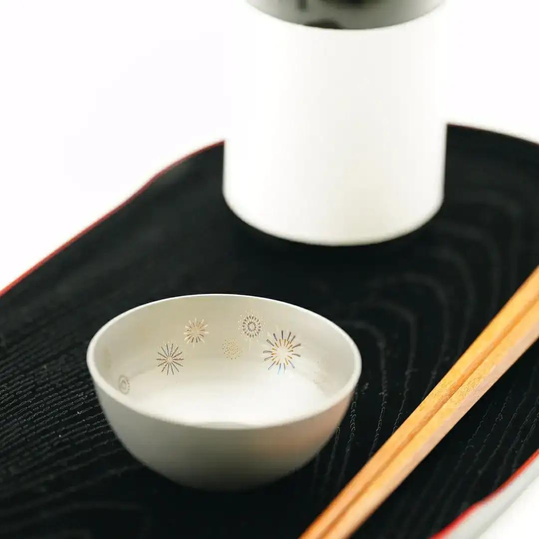 純チタン製お猪口 裕(Yuu)・無地 オシャレ おちょこ ぐいのみ おしゃれ 酒器 日本酒 チタン 燕三条製 プレゼント 退職祝い  【019S073】
