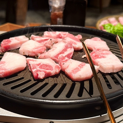 
                  Judo’s Meat　東の匠SPF豚焼肉用　豚バラ350g【1741294】
                