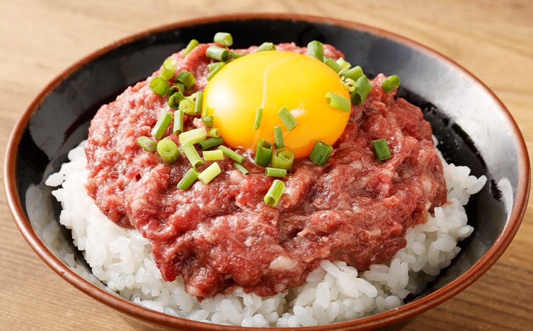 【フジチク】馬刺しネギトロ 約50g×4