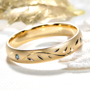 指輪 K18YG イエローゴールド ブルーダイヤ 0.03ct リーフ モチーフ 彫刻 18金 つや消し 葉っぱ 木の葉 甲丸 メンズリング 【326-k18ygm】 ALPAZ166