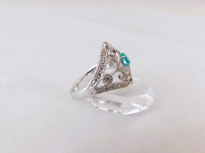 【一点もの】Pt900　パライバトルマリン（0.27ct）ダイヤモンドリング　K50　K06091-H
