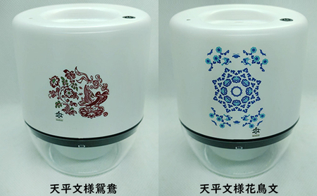 王寺町　アルコール除菌ディスペンサー、リキッドジェットミニ 雑貨 日用品 天平文様 非接触型 噴霧器 世界初 噴出装置 センサー感知 液体 電池駆動 USB駆動 日本製  鹿草木