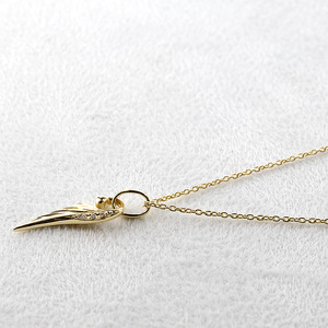 ネックレス 18金 18k メンズ フェザー 羽根 ダイヤモンド ペンダントトップ 羽 イエローゴールドK18 ゴールド シンプル ジュエリー 普段 使い 190523100dym-s SWAA333