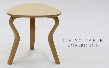 村澤 一晃氏デザイン「リビングテーブル△」オーク・ブナ材使用 《齋藤製作所》