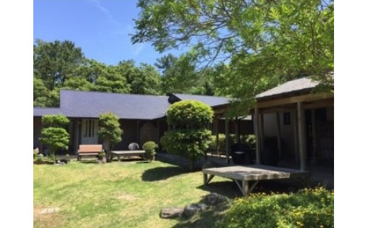 料理長おまかせ極上を食す（4名宿泊券）【はなわらび（(株）海宴）】_HA0539