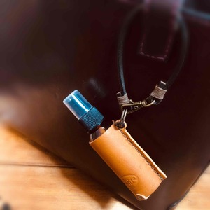 fn-46-006 本革 除菌 スプレーホルダー 50ml キャメル Shifa