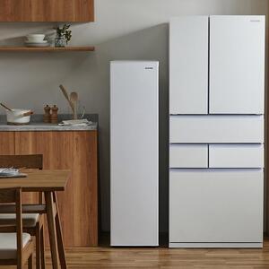 スリム冷凍庫 120L IUSN-S12A-W ホワイト スリム スキマックス 冷凍庫 フリーザー 氷 食材 冷凍食品 保存 自動霜取 家庭用 コンパクト 大容量 キッチン家電 家電 アイリスオーヤマ